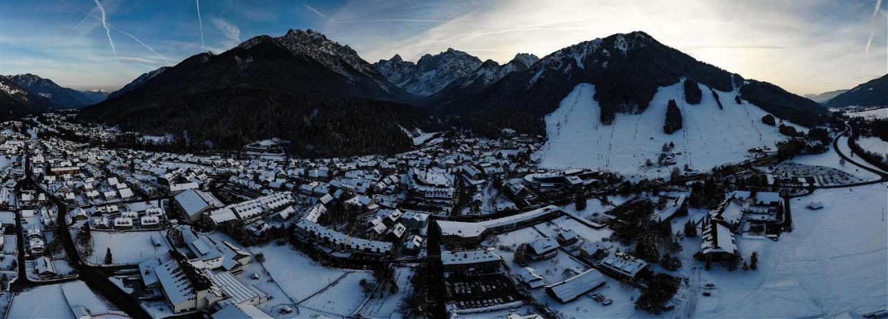 Apartment Amber, Kranjska Gora - Center מראה חיצוני תמונה